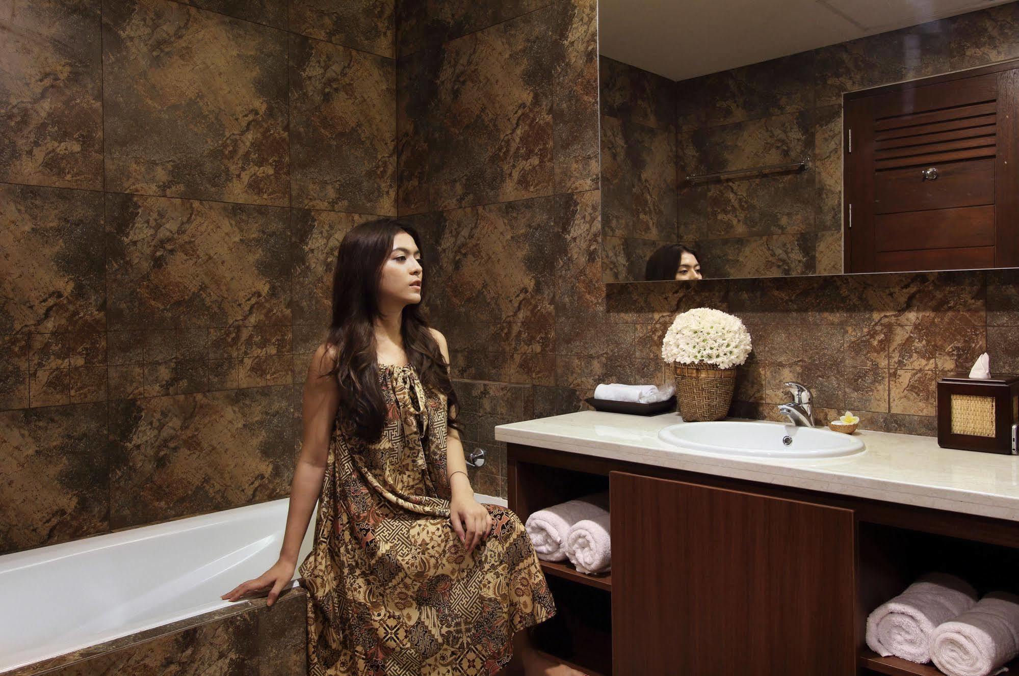 Radha Phala & 4* Ubud